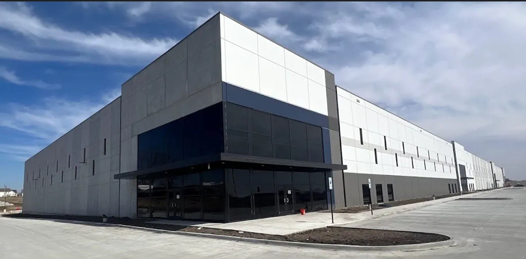 Center Pointe Building